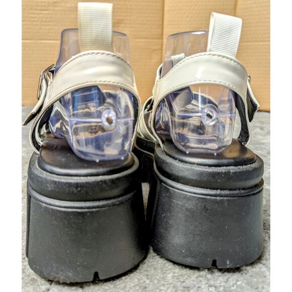 Forever 21 White Chunky Platform Sandals WOMENS 8 patent leather caged lug sole - Picture 8 of 13